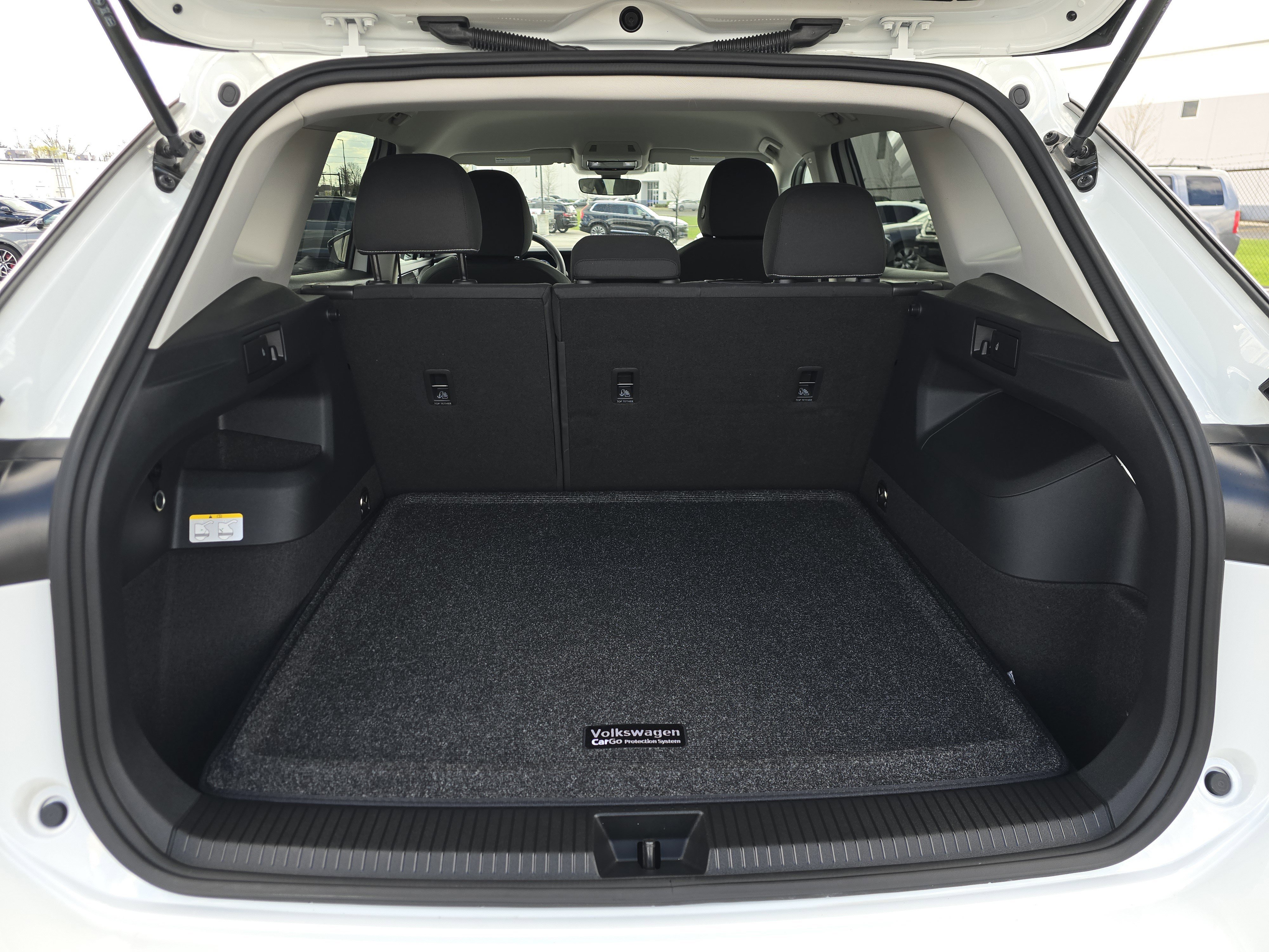 New 2025 Volkswagen Tiguan S AWD/4WD image 16