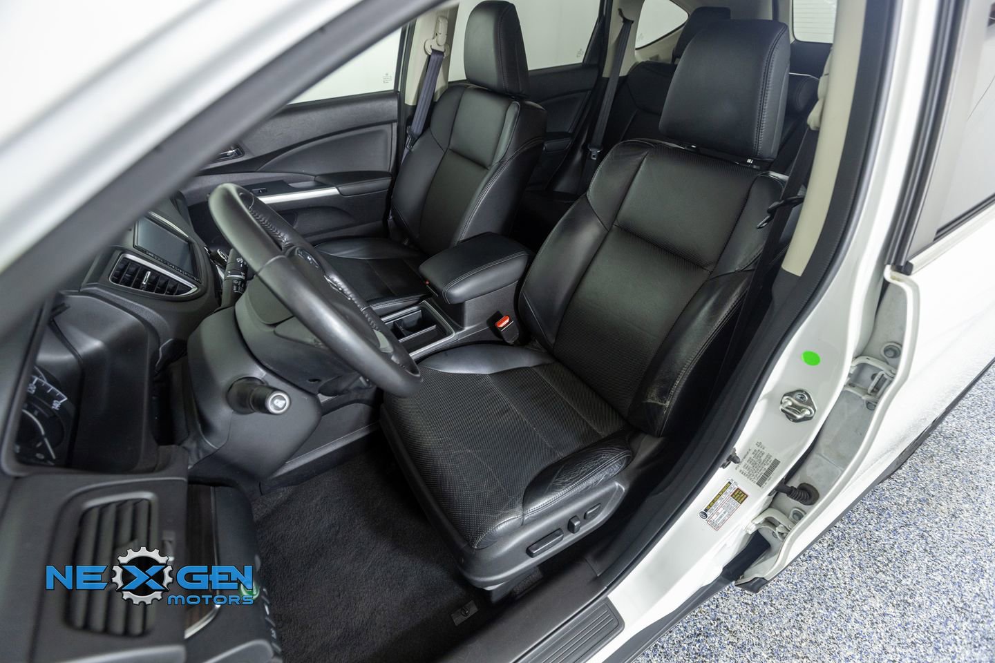 Used 2016 Honda CR-V Touring image 24