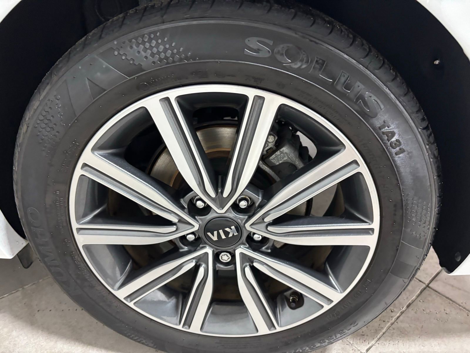 Used 2019 Kia Optima LX w/ LX Premium Package image 11