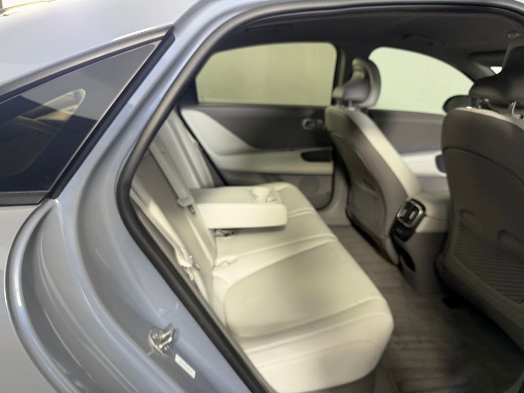 Used 2025 Hyundai Ioniq 6 SEL image 30