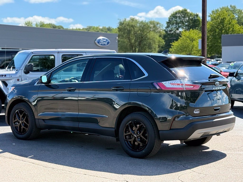 Certified 2023 Ford Edge SEL w/ Convenience Package AWD/4WD image 37