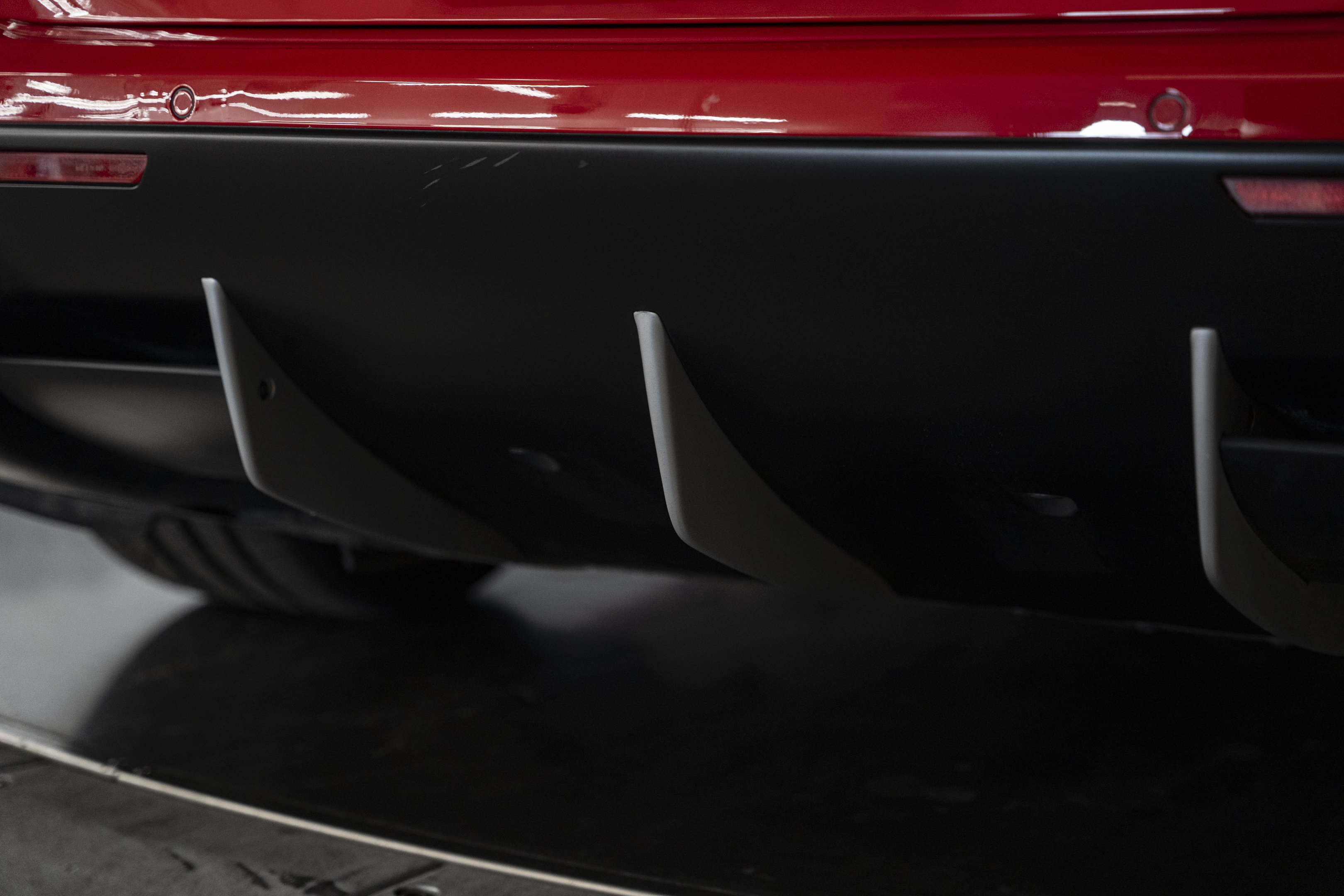 Used 2016 Ferrari California T RWD image 25