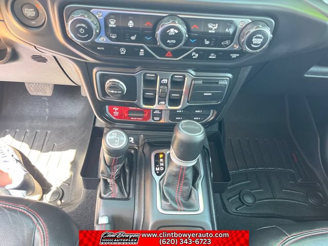 Used 2020 Jeep Gladiator Rubicon AWD/4WD image 16