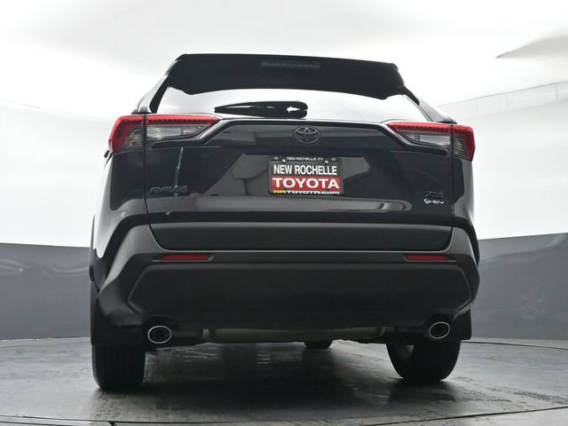 Certified 2025 Toyota RAV4 XLE w/ Weather Package AWD/4WD image 32