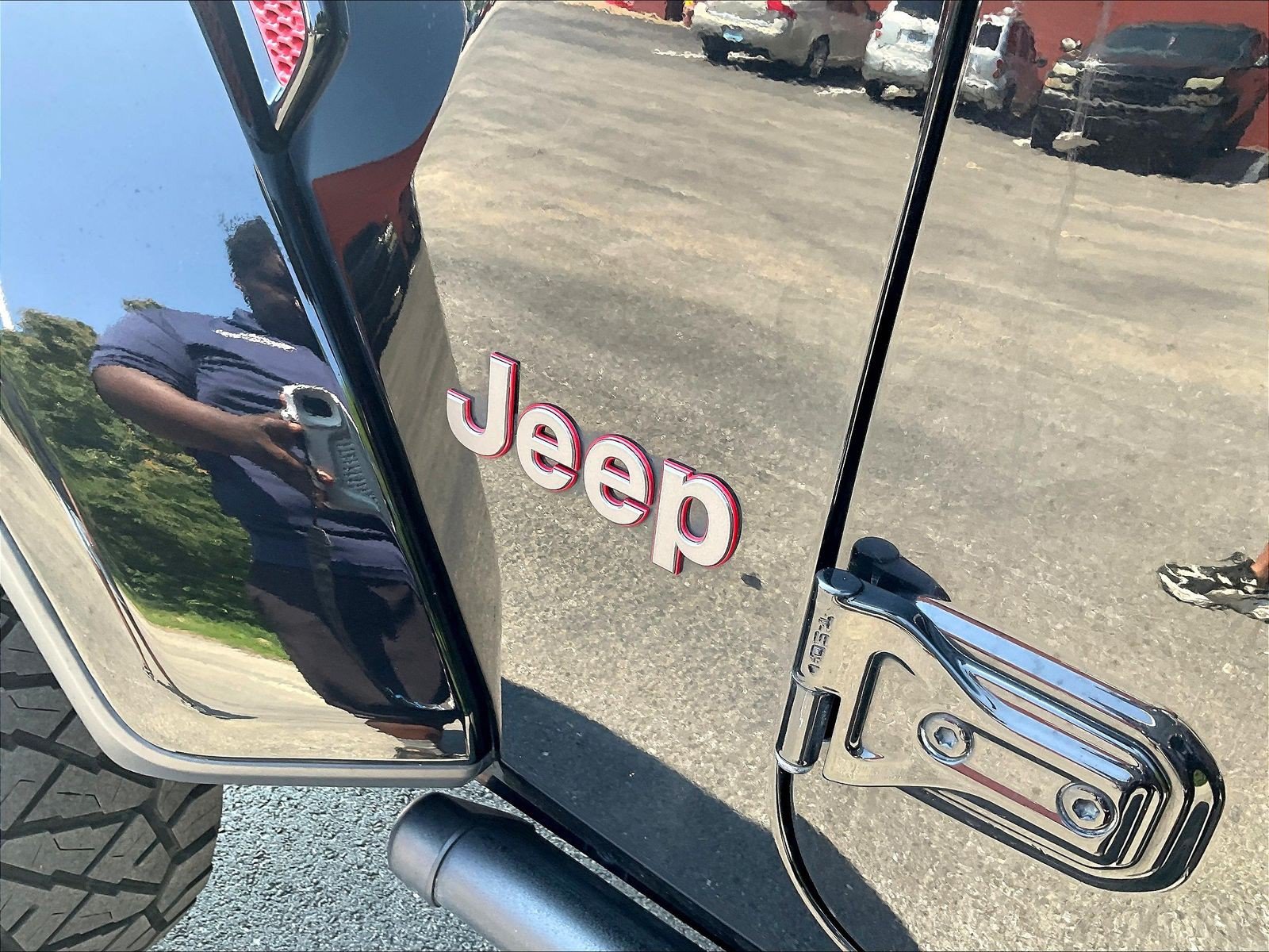 Used 2018 Jeep Wrangler Unlimited Rubicon AWD/4WD image 25