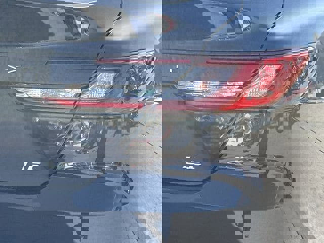 Used 2026 Toyota Camry LE w/ Convenience Package image 7