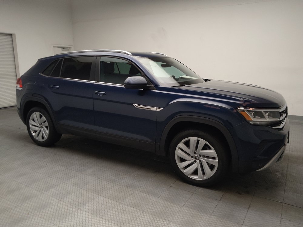 Used 2023 Volkswagen Atlas Cross Sport SE w/ Panoramic Sunroof Package FWD image 11