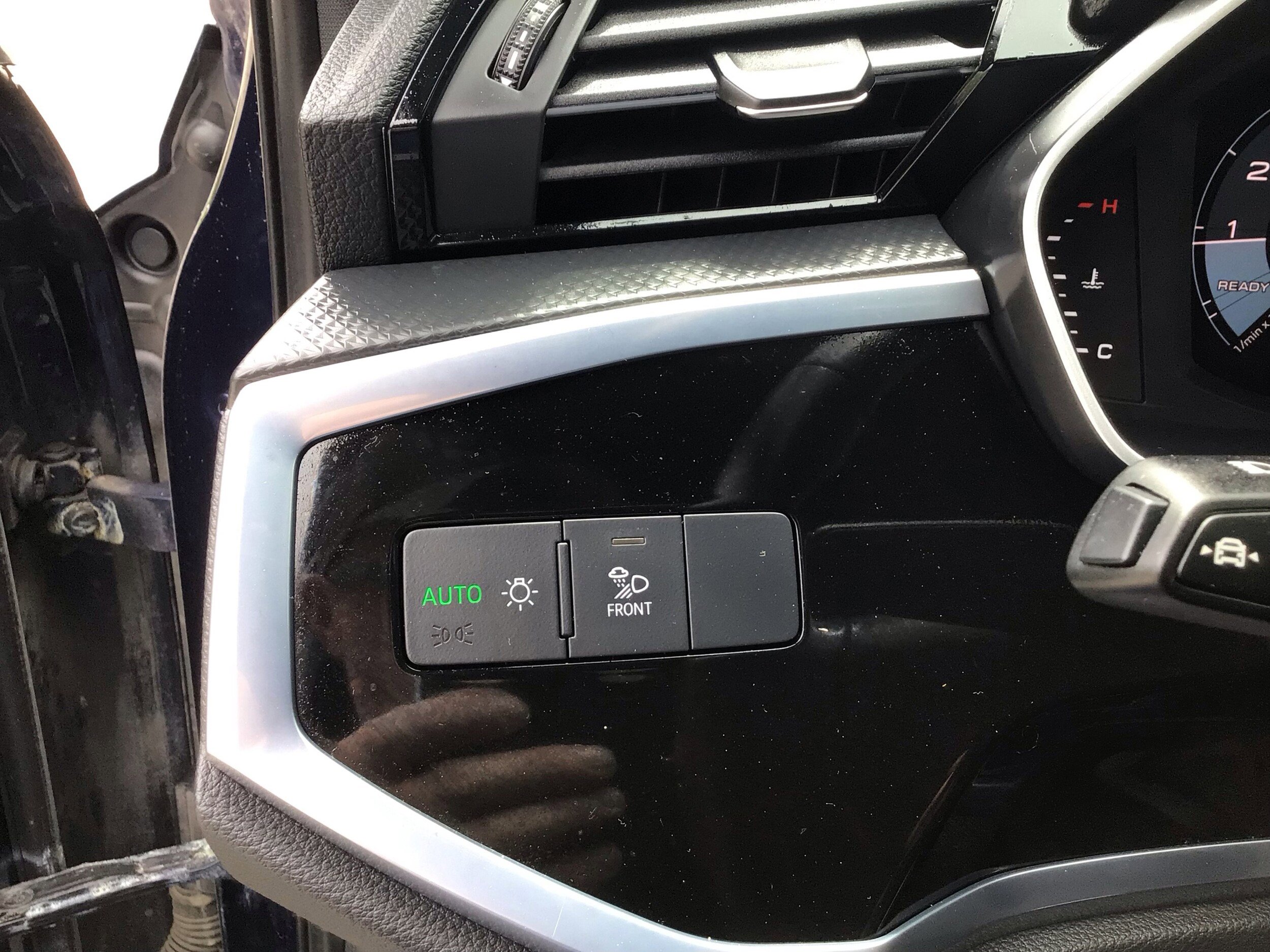 Used 2022 Audi Q3 2.0T Premium Plus AWD/4WD image 23