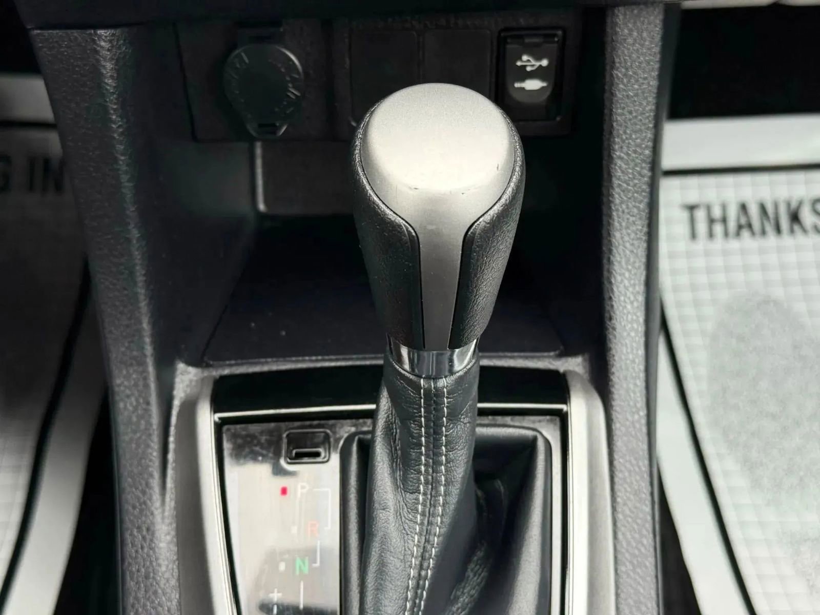 Used 2015 Toyota Corolla S image 33