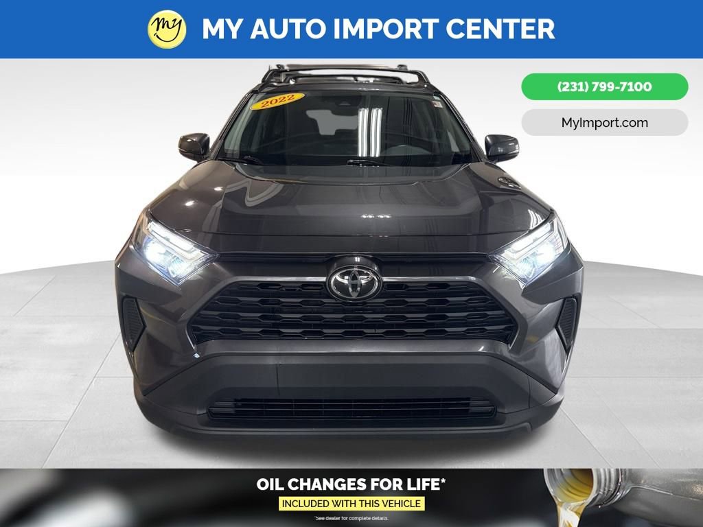 Used 2022 Toyota RAV4 XLE w/ Convenience Package video 2