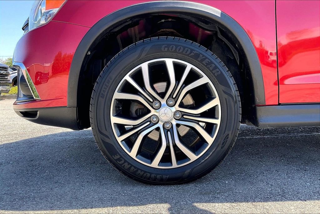 Used 2019 Mitsubishi Outlander Sport GT image 9