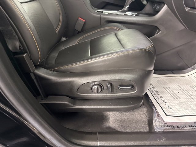 Used 2020 Chevrolet Traverse Premier w/ Redline Edition image 15