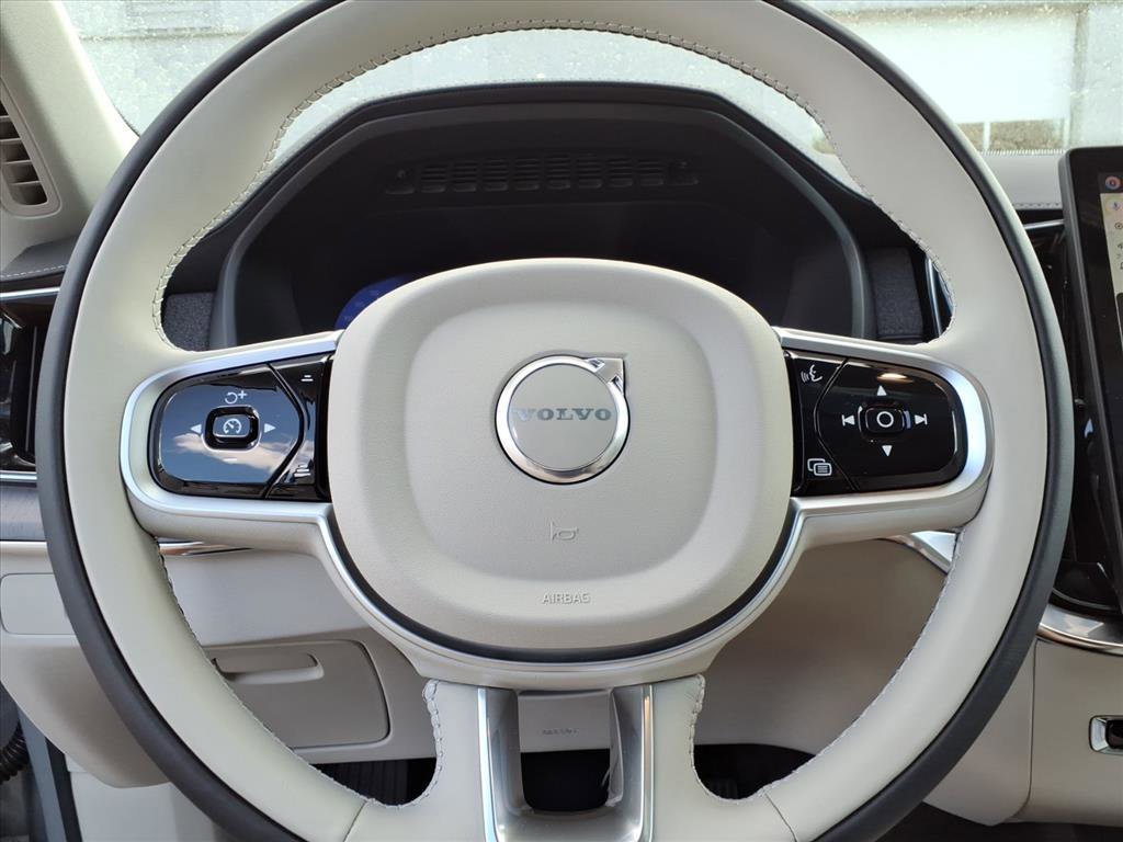 New 2026 Volvo XC90 T8 Ultra w/ Protection Package Premier image 26