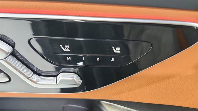 Used 2025 Mercedes-Benz GLC 300 image 19