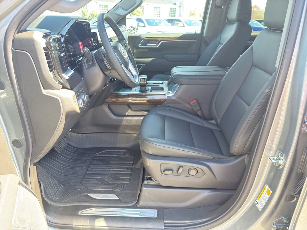 New 2026 GMC Sierra 1500 Elevation w/ Elevation Premium Package AWD/4WD image 8