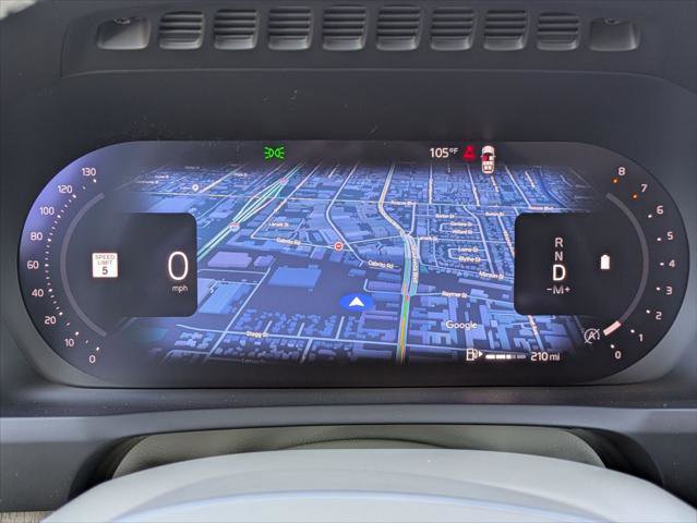 Used 2025 Volvo XC90 B6 Ultra w/ Lounge Package image 15