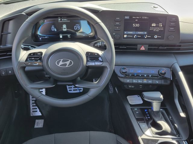 New 2026 Hyundai Elantra SEL Sport Premium image 4