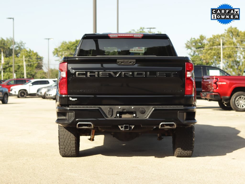 Used 2023 Chevrolet Silverado 1500 Custom Trail Boss w/ LPO, Dark Essentials Package AWD/4WD image 6