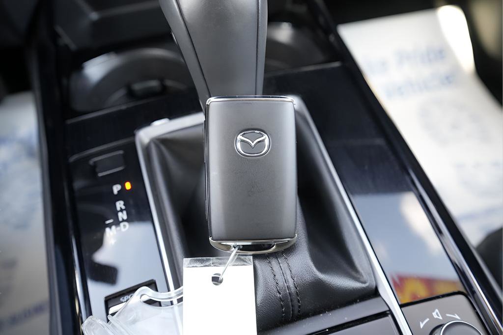 Used 2025 MAZDA CX-30 AWD 2.5 S w/ Select Sport Pkg image 37