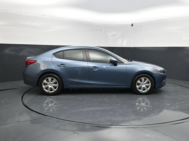 Used 2016 MAZDA MAZDA3 i Sport FWD image 10
