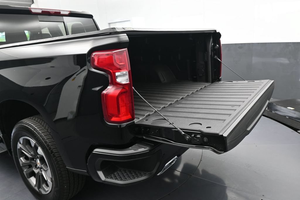 Used 2026 Chevrolet Silverado 1500 High Country RWD image 42