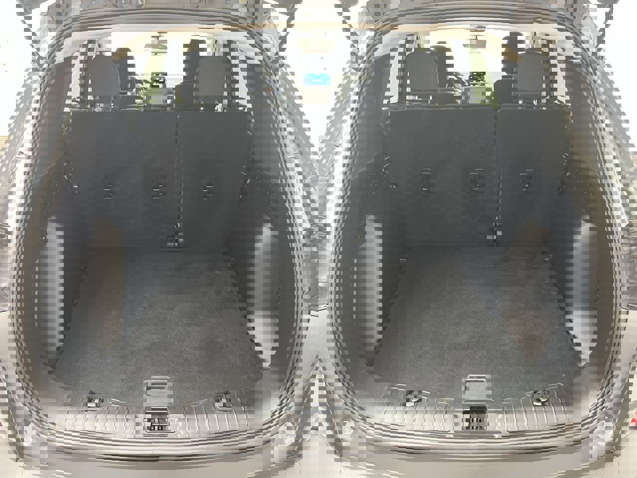 Certified 2021 Ford Escape SE image 24