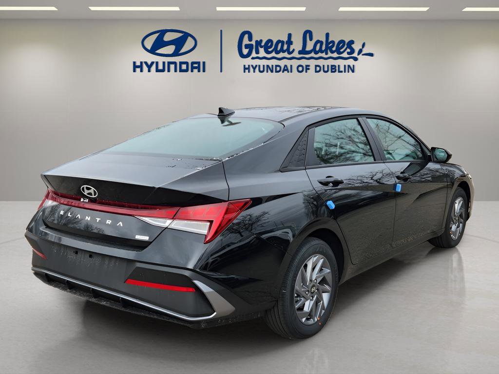 New 2026 Hyundai Elantra Blue image 5