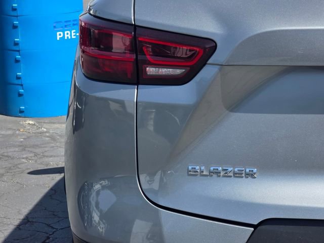 Used 2025 Chevrolet Blazer LT image 8