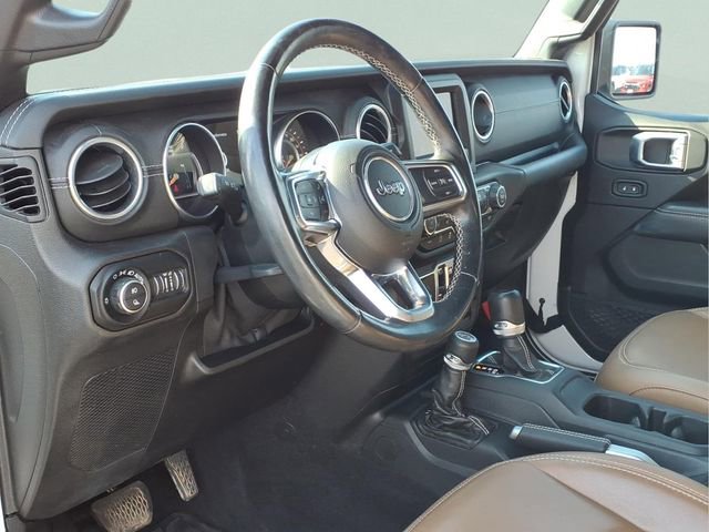 Used 2020 Jeep Gladiator Overland w/ Cold Weather Group image 8
