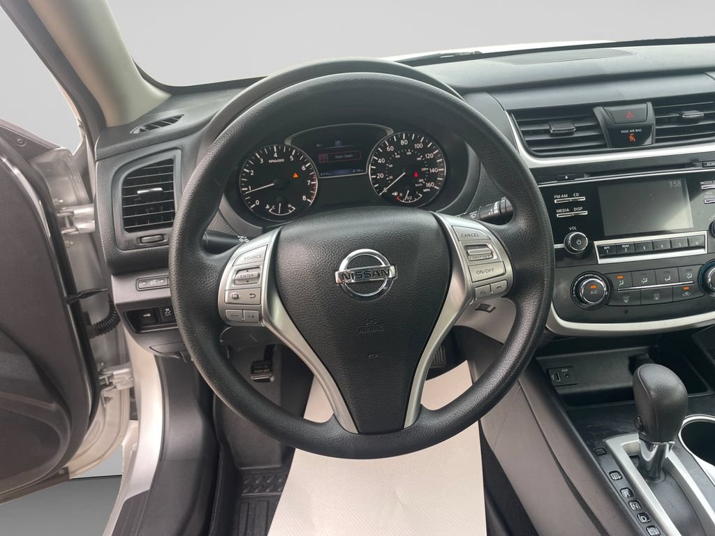 Used 2017 Nissan Altima 2.5 S w/ Power Driver Seat Package FWD image 22