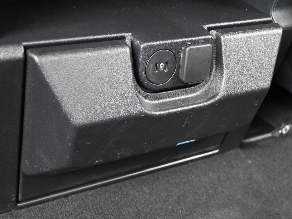 Used 2025 Ford F250 XLT image 33
