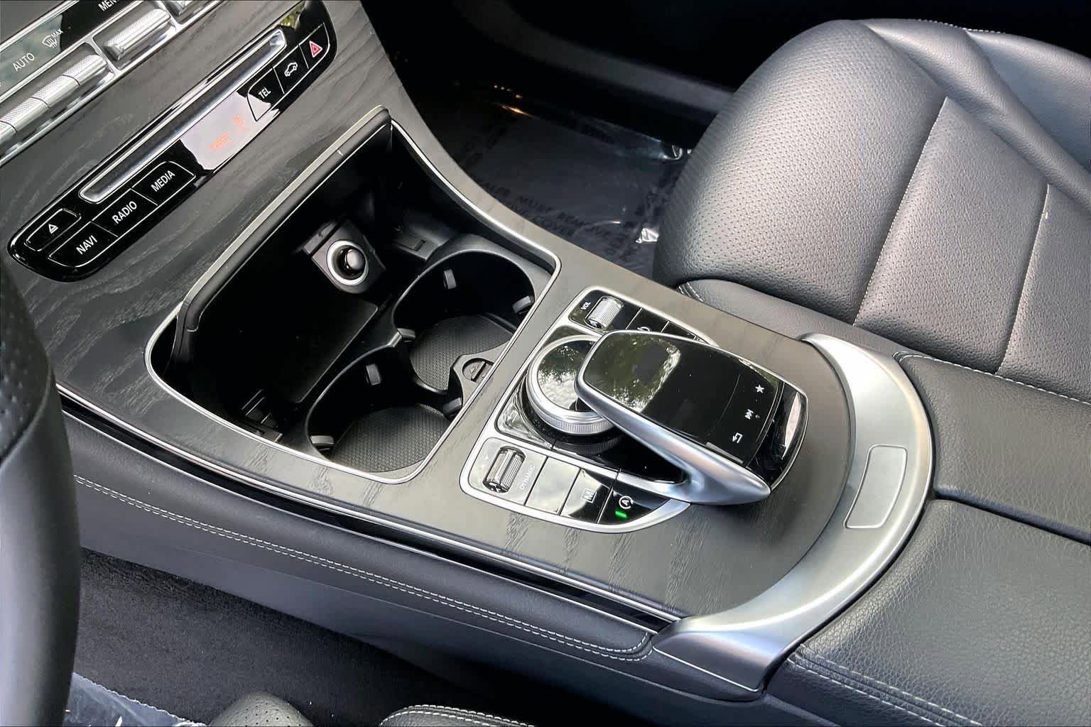 Used 2019 Mercedes-Benz GLC 300 4MATIC Coupe image 16