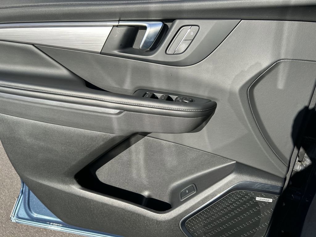 Used 2025 Buick Enclave Preferred image 22