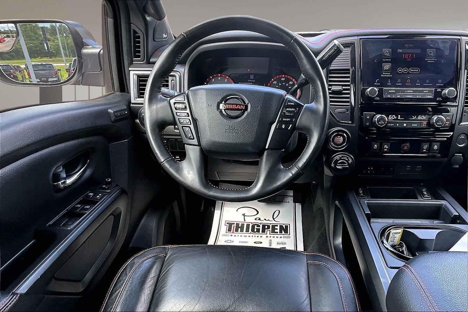 Used 2021 Nissan Titan PRO-4X w/ Pro-4x Convenience Package AWD/4WD image 9