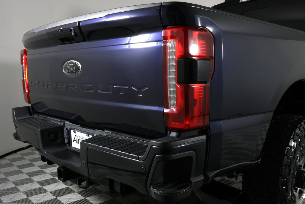 Used 2024 Ford F250 Lariat w/ Black Appearance Package AWD/4WD image 43
