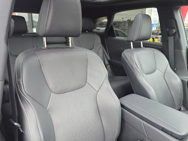 Used 2023 Lexus RX 350 w/ Accessory Package (Z1) AWD/4WD image 42