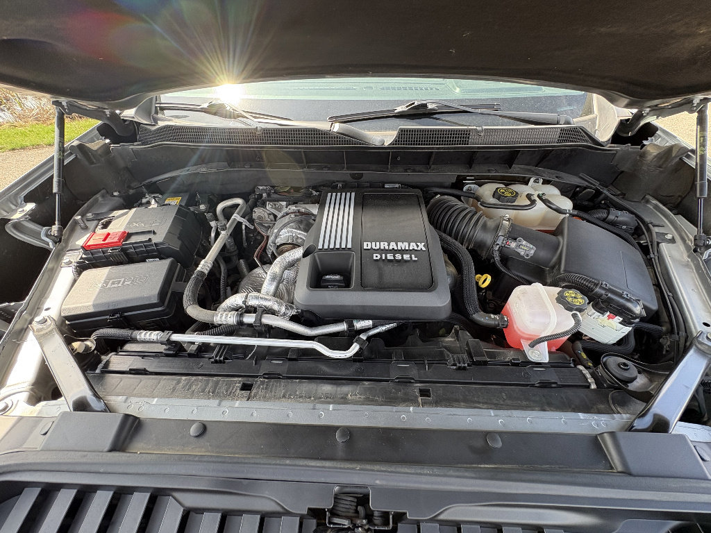 Used 2023 Chevrolet Silverado 1500 RST w/ Z71 Off-Road Package image 13