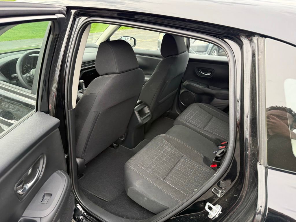 Used 2024 Honda HR-V LX image 6