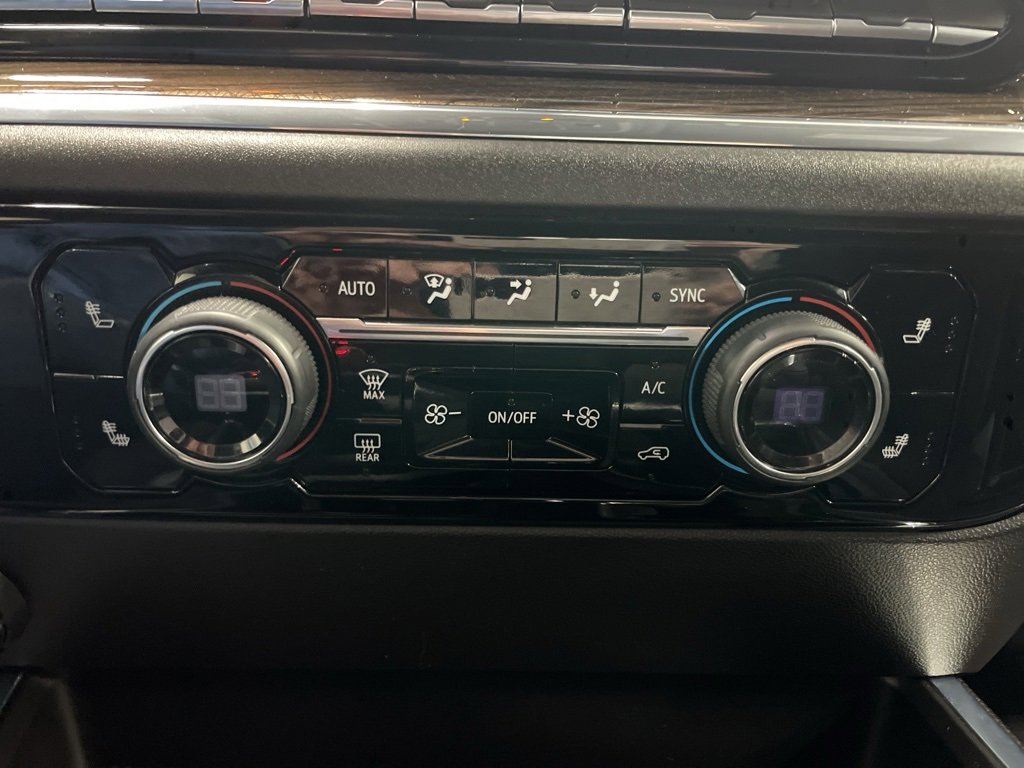 Used 2024 Chevrolet Silverado 1500 RST image 44