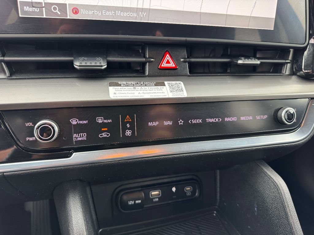Certified 2023 Kia Sportage EX FWD image 30