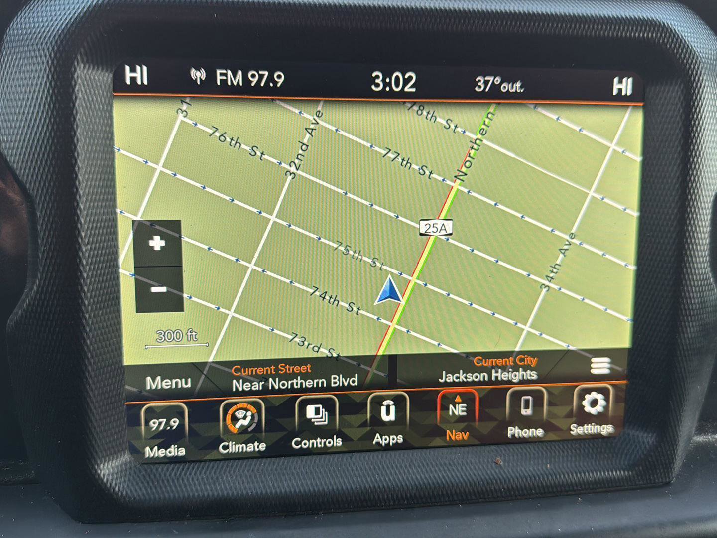 Used 2022 Jeep Gladiator Sport image 21