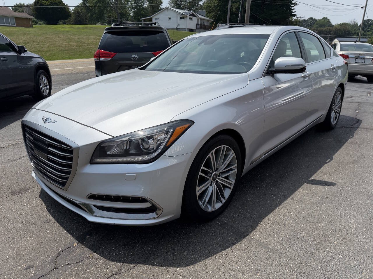 Used 2019 Genesis G80 3.8 AWD/4WD image 2