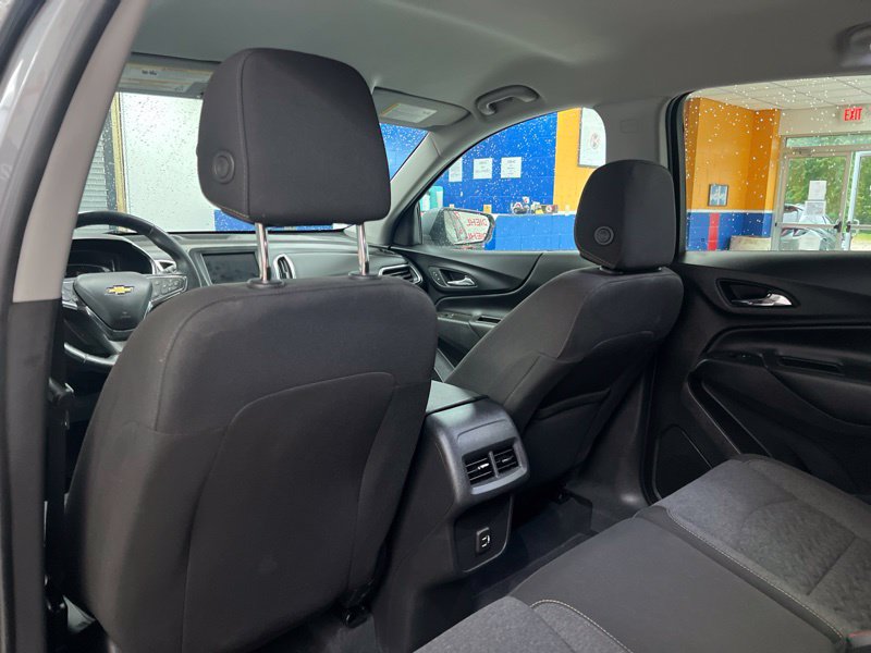 Used 2023 Chevrolet Equinox LT AWD/4WD image 17