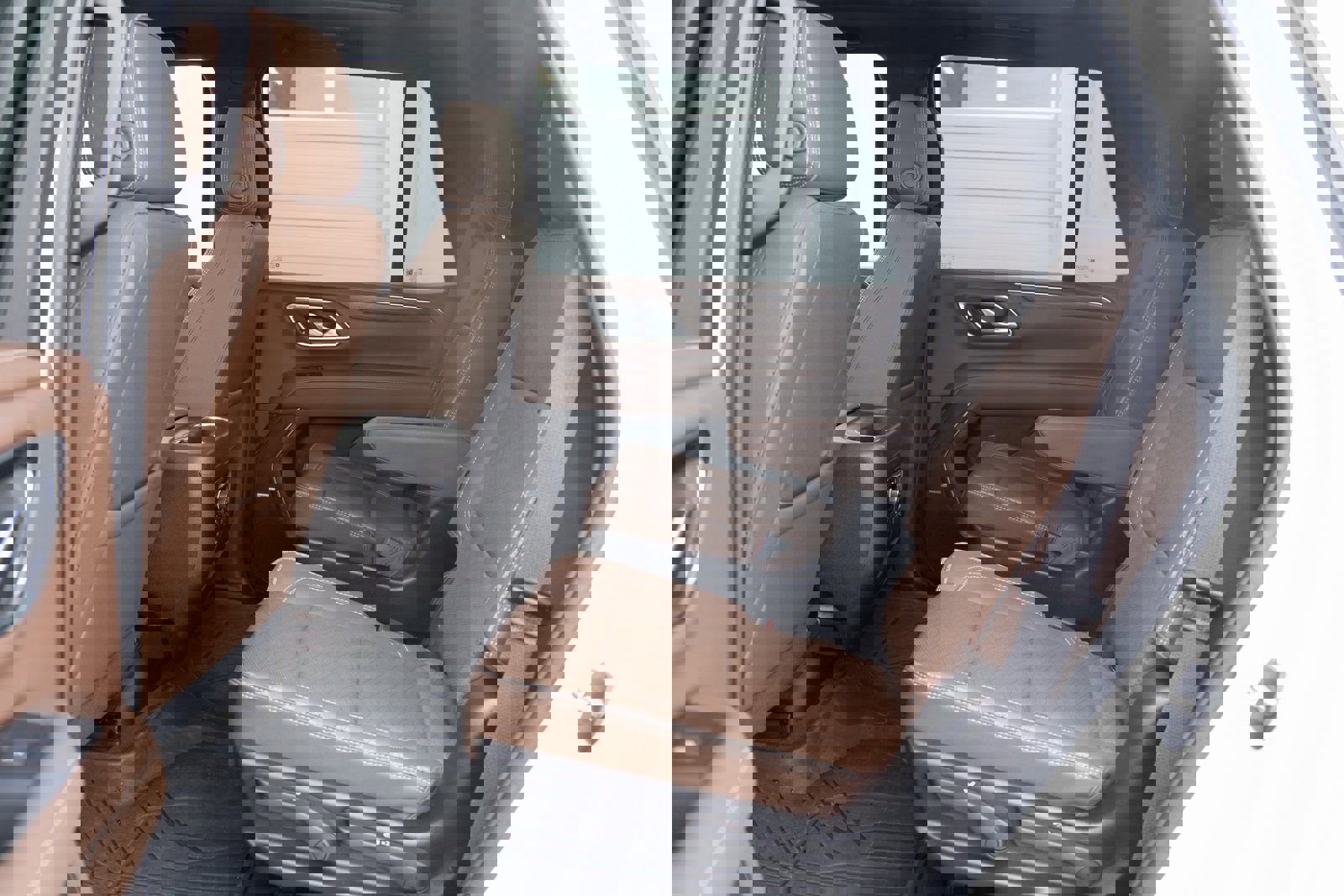 Used 2024 Chevrolet Tahoe High Country image 18