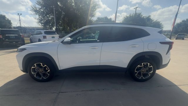Certified 2026 Chevrolet Trax LT FWD image 5