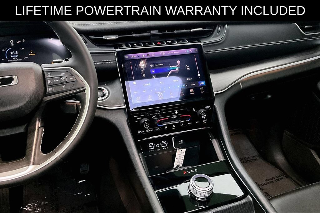 Used 2024 Jeep Grand Cherokee Limited w/ Black Appearance Package RWD image 8