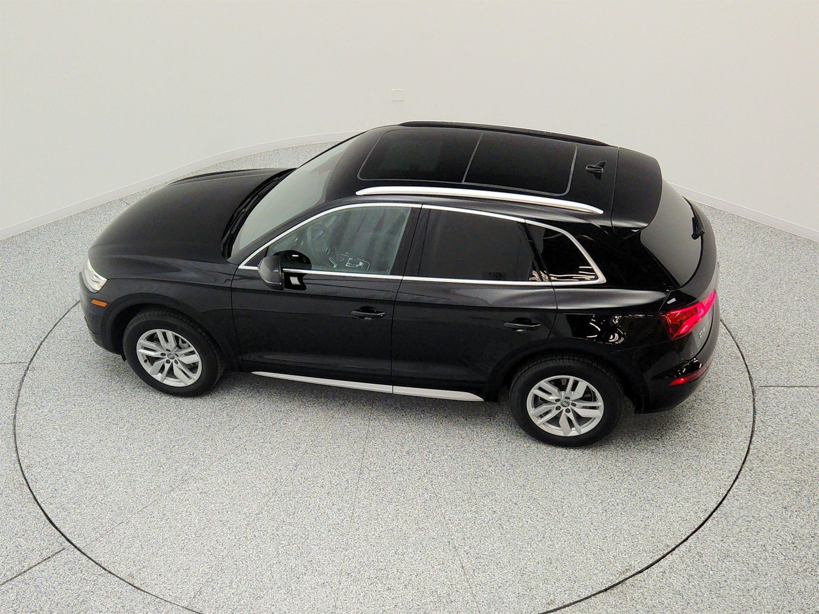 Used 2020 Audi Q5 2.0T Premium w/ Convenience Package AWD/4WD image 29
