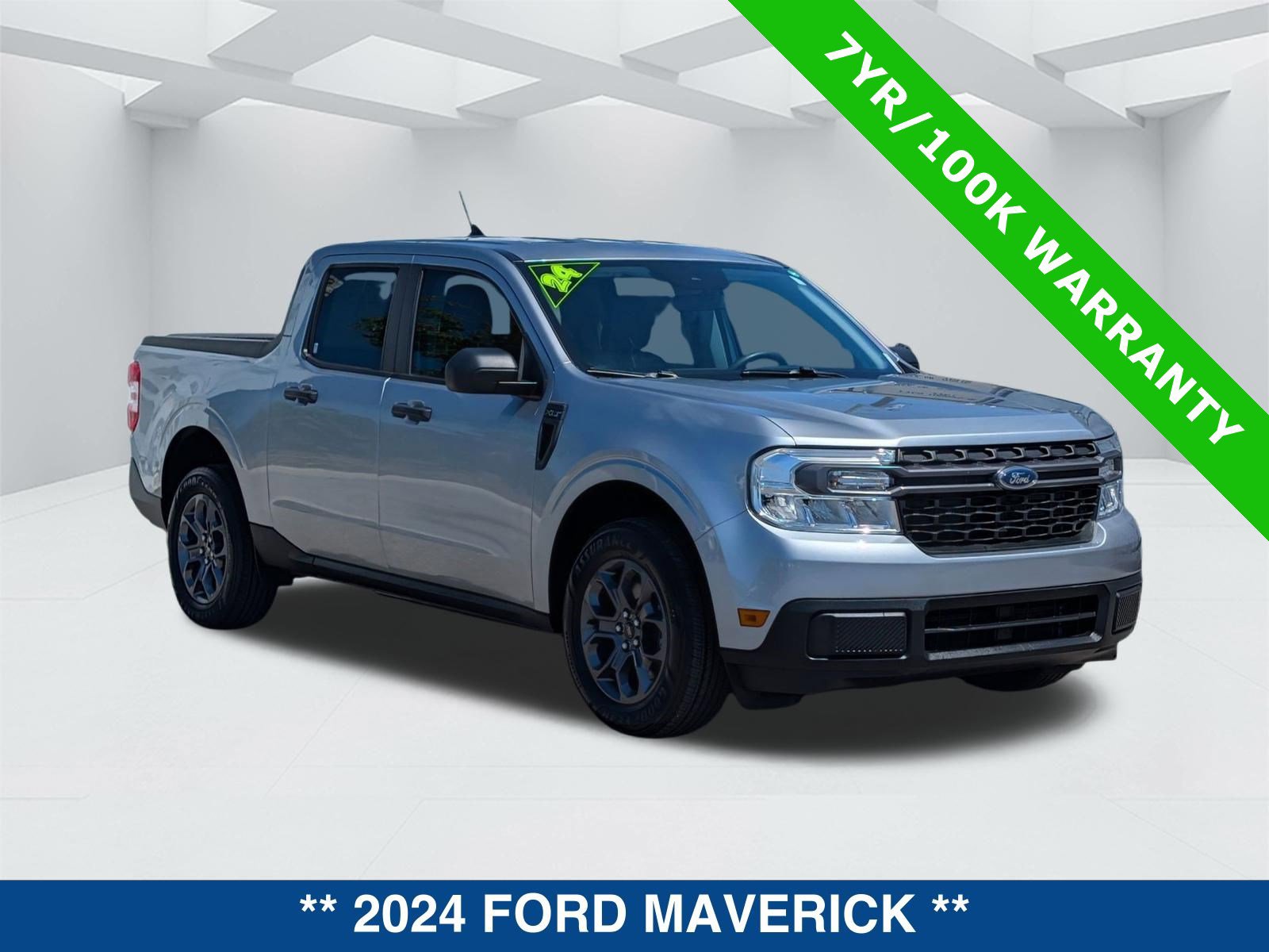 Certified 2024 Ford Maverick XLT image 2