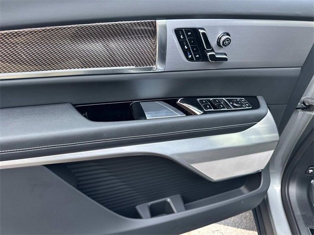 New 2026 Cadillac Vistiq Sport image 18