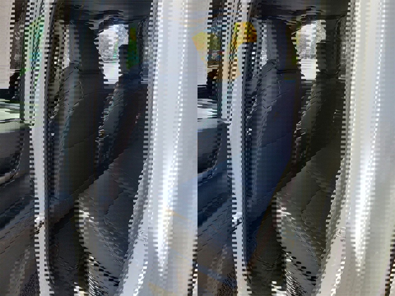 Used 2025 Toyota Tacoma Limited image 8